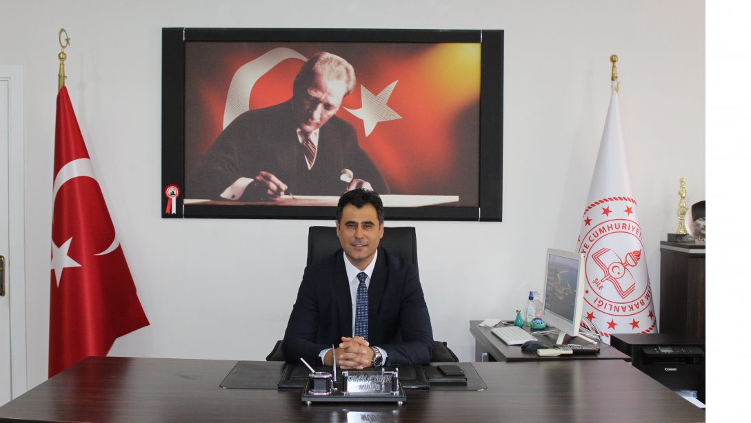 İlçe Milli Eğitim Müdürümüz Sayın Okan Ayhan'ın 19 Mayıs Atatürk'ü Anma Gençlik ve Spor Bayramı Kutlama Mesajı